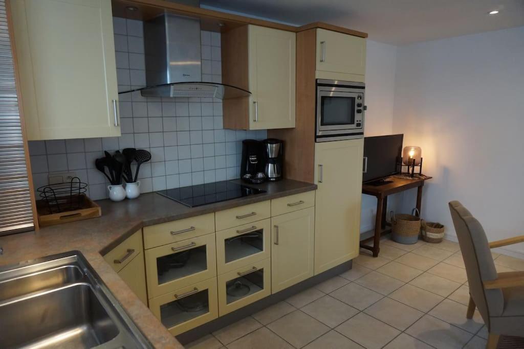 Le Walkoti - Cosy Cottage With 2 Bedrooms เวมส์ ภายนอก รูปภาพ