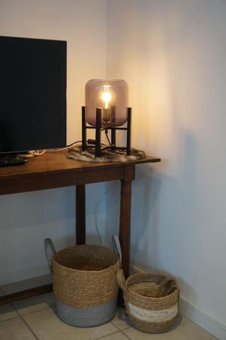 Le Walkoti - Cosy Cottage With 2 Bedrooms เวมส์ ภายนอก รูปภาพ